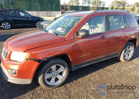2012 Jeep Compass Latitude из США, поврежденный, VIN 1C4NJDEB8CD567736